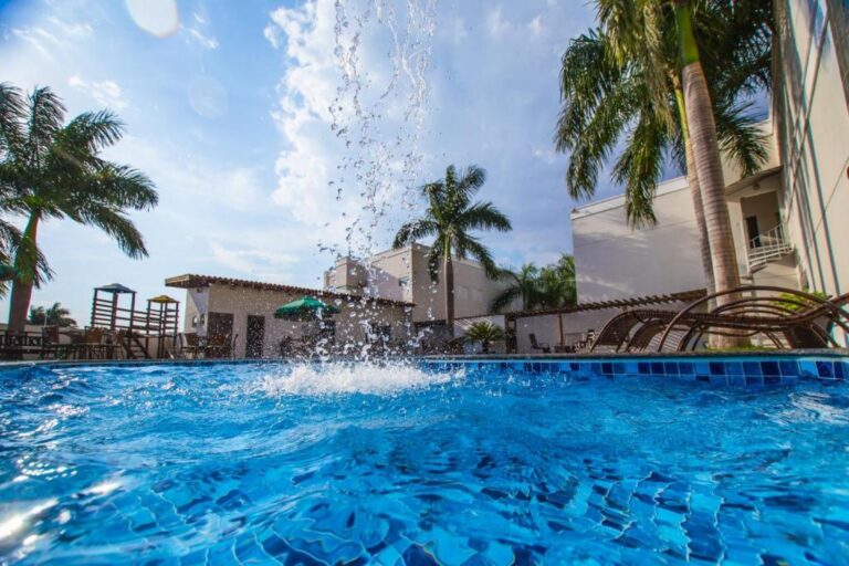 piscina hotel ville hotel